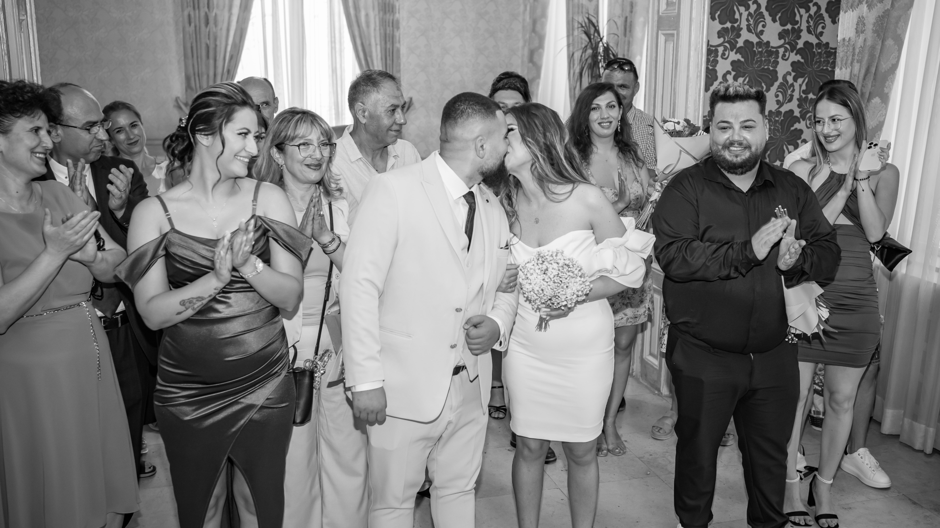 Cununie civila - miri și nasi Cununie civila - miri și nasi